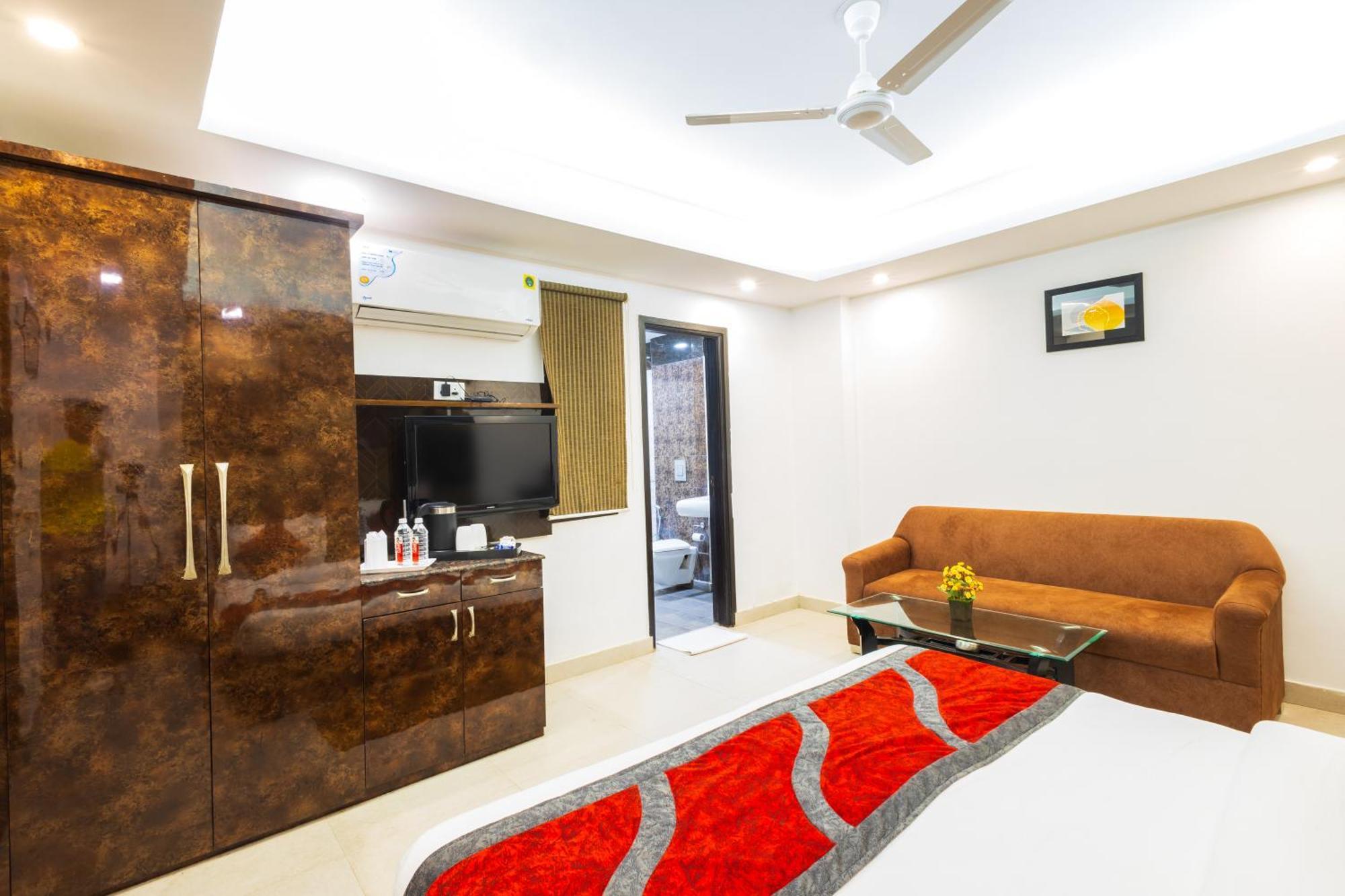 Hotel The Gold Inn - Karol Bagh Delhi Eksteriør bilde