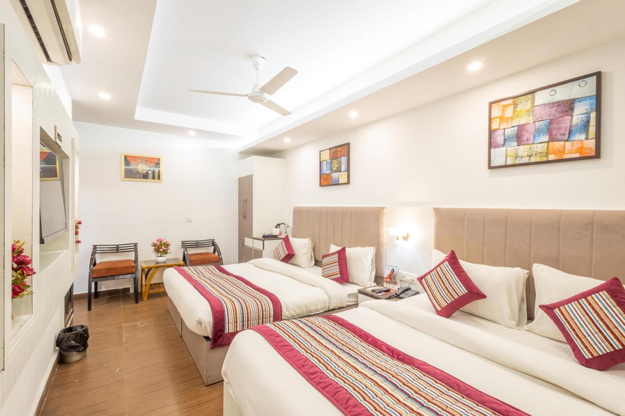 Hotel The Gold Inn - Karol Bagh Delhi Eksteriør bilde