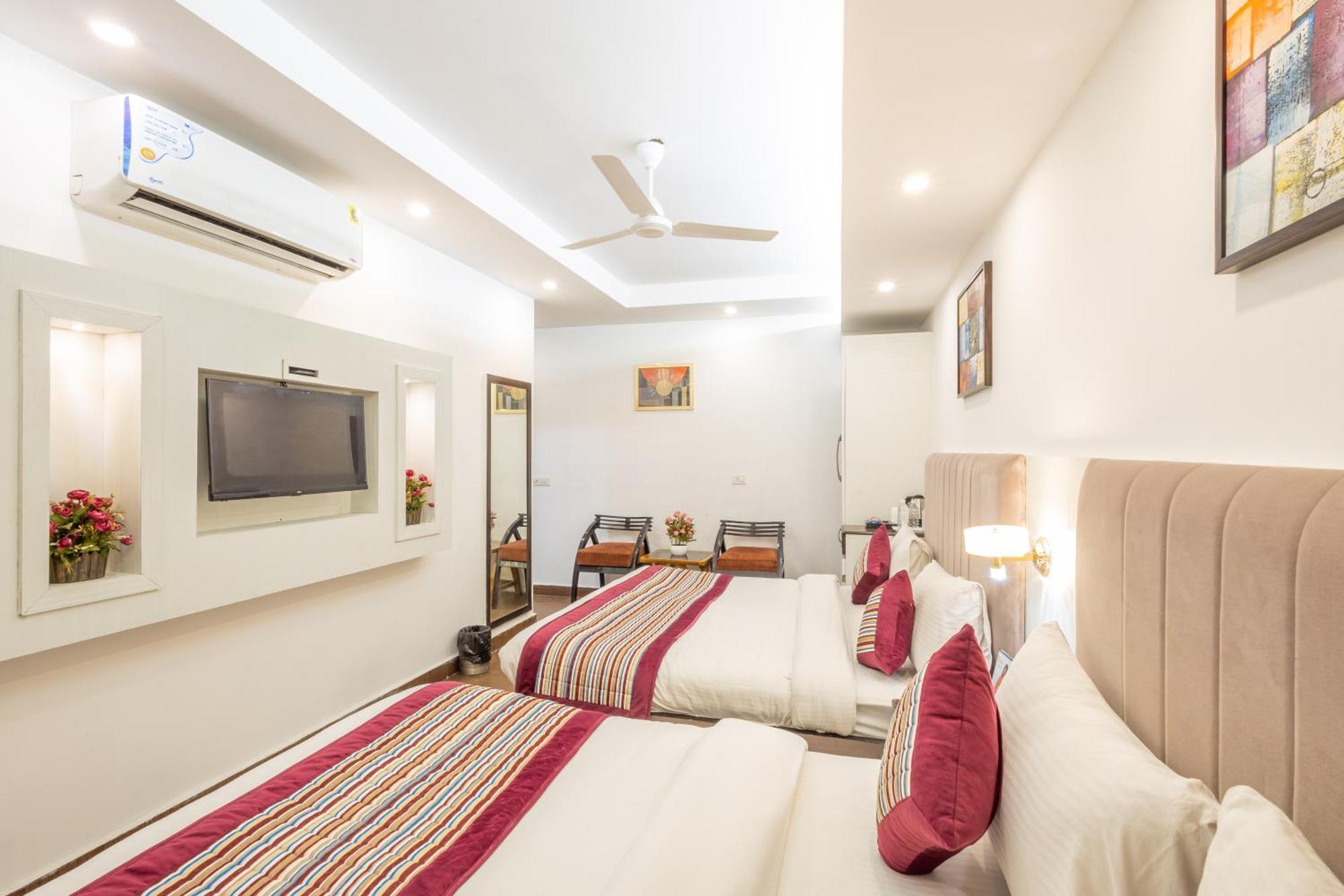 Hotel The Gold Inn - Karol Bagh Delhi Eksteriør bilde